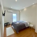 Zulie Rooms